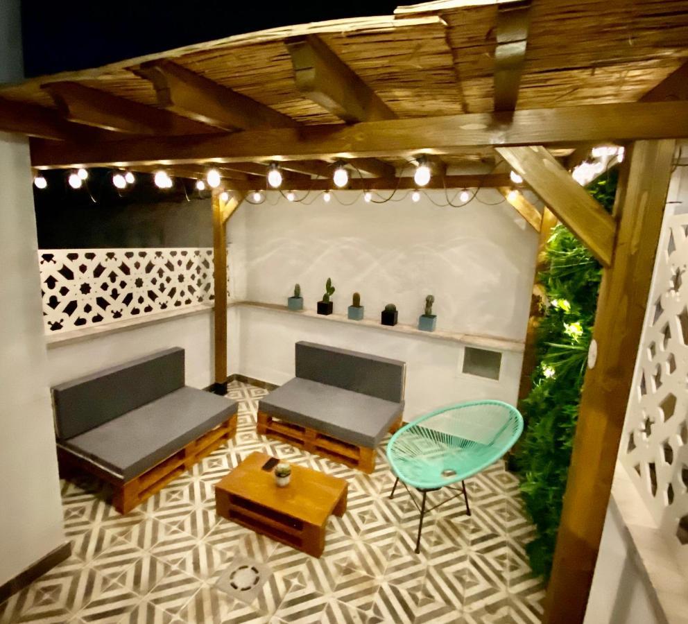 شقة Precioso Atico Con Terraza En El Centro De Madrid Amazing Penthouse In Madrid Center المظهر الخارجي الصورة