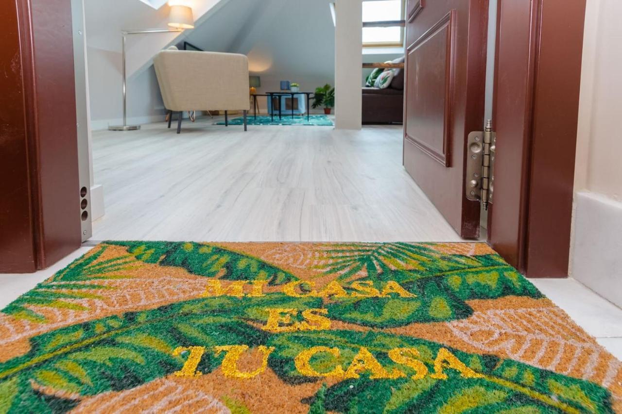 شقة Precioso Atico Con Terraza En El Centro De Madrid Amazing Penthouse In Madrid Center المظهر الخارجي الصورة